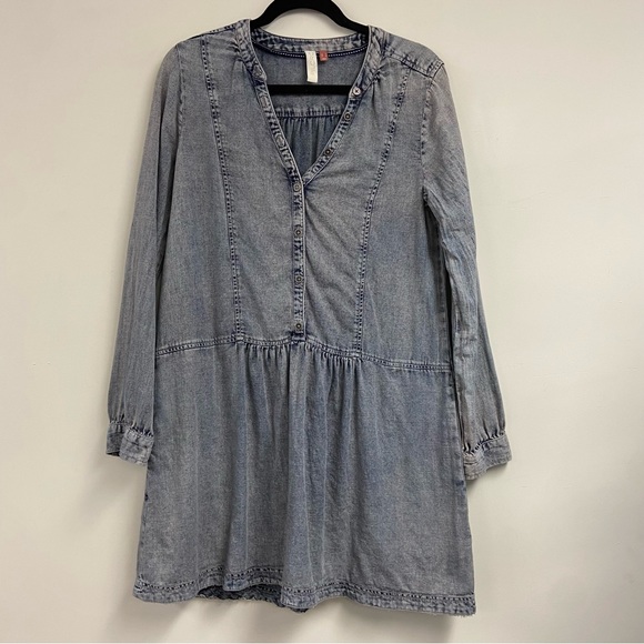 Anthropologie Pilcro Lorelei Tunic Dress Washed Denim Chambray Size 6 - Picture 4 of 11